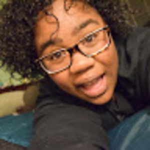 Meet your Posher, Zynthia